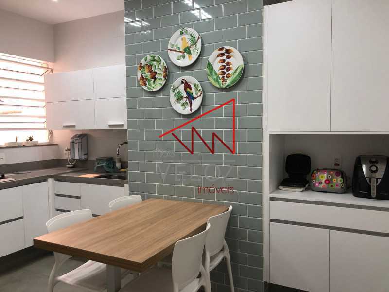 7b0f5087-7fba-4ea3-873f-455827 - 21