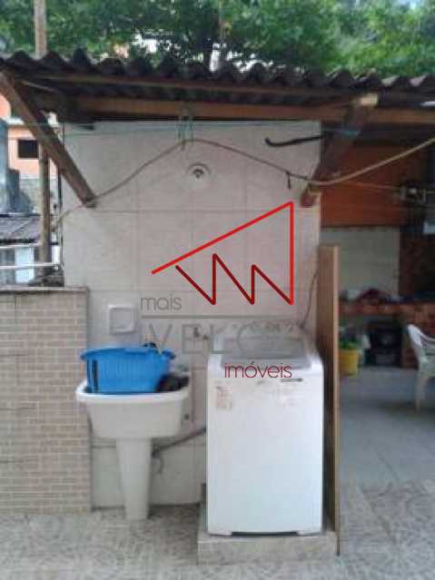 b04c317fe3dd077f9bf54526df3081 - 16