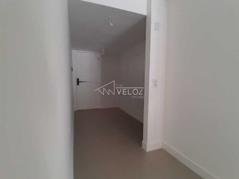 102247_G1711477578_cleanup_11z - 7
