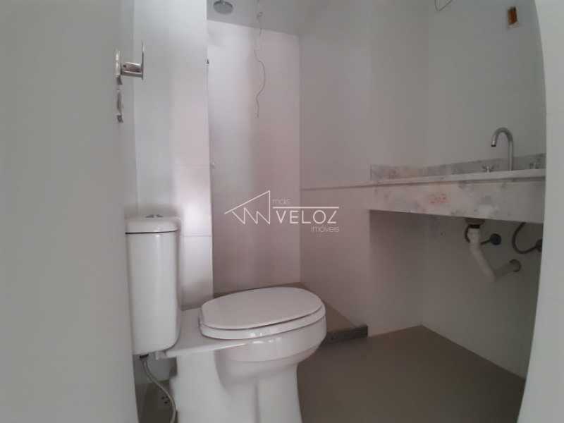 102247_G1711477601_cleanup_11z - 13