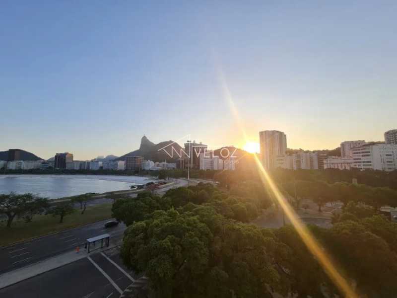 2a74bba0-a0c3-41ef-b421-98f184 - 4