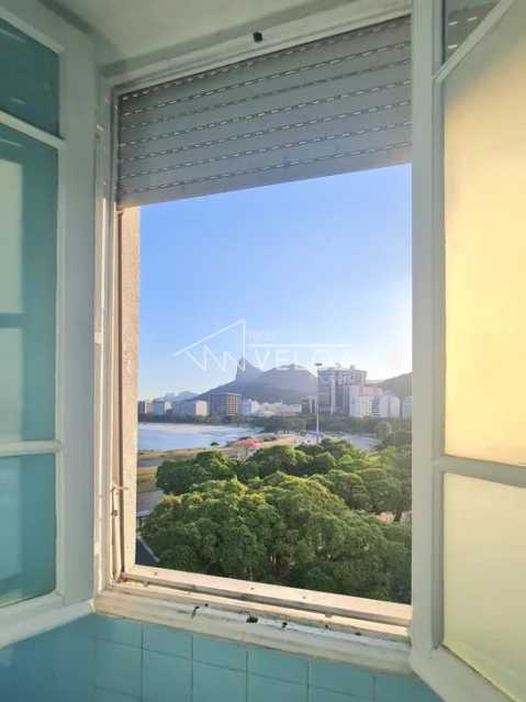 abc73c37-5bc4-4402-bf95-c51eee - 18