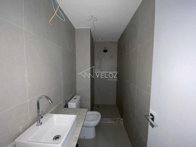 70adc998-82b3-4b8c-81be-f9f190 - 23