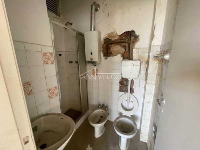 apt  43 706,,,. - 1