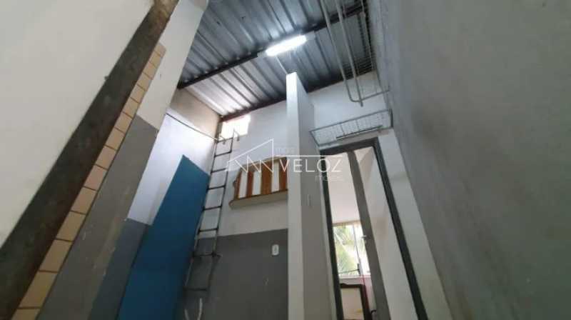 casa-com-2-quartos-a-venda-71m - 16