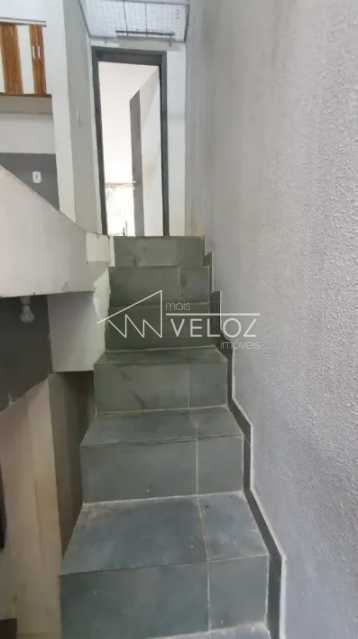 casa-com-2-quartos-a-venda-71m - 21