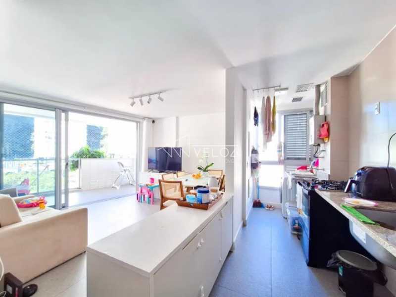 b0a3e467-c00e-46f7-a51d-ffb9a8 - 7