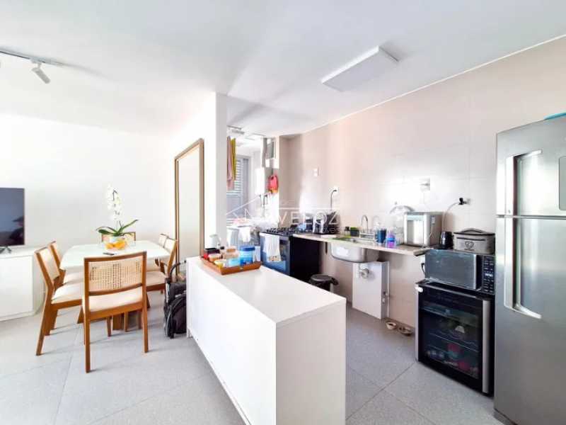 3ea167b0-ec7d-4043-9bea-85ad1a - 9