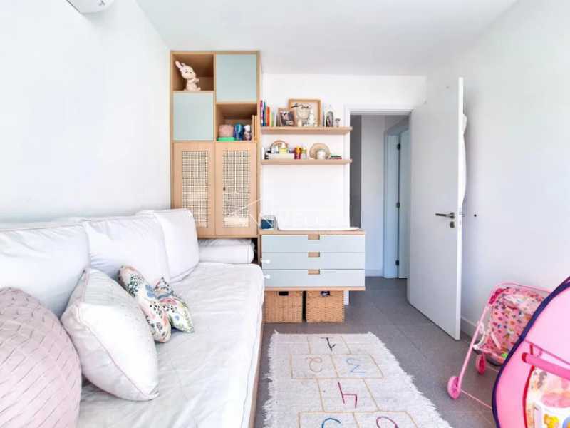 24ac0c9f-57e7-427c-8f4e-b77bd5 - 14