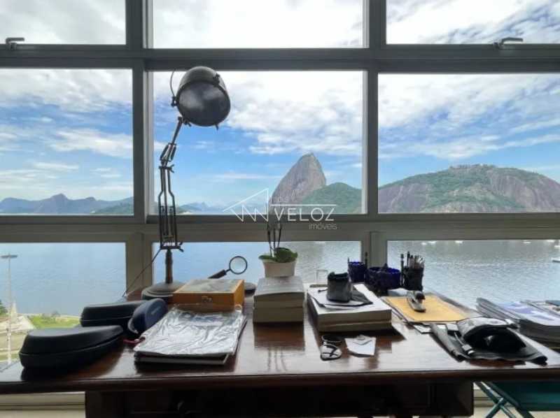 a46a23d0-7694-4757-a52b-f8bd3f - 1