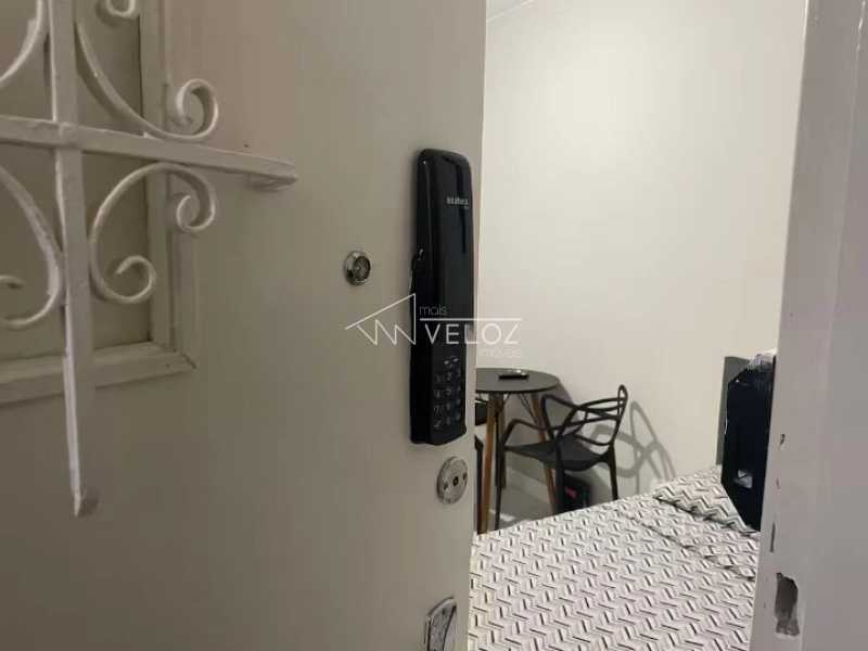 aadac00c-66ba-47e3-b0ef-c3a2a3 - 18