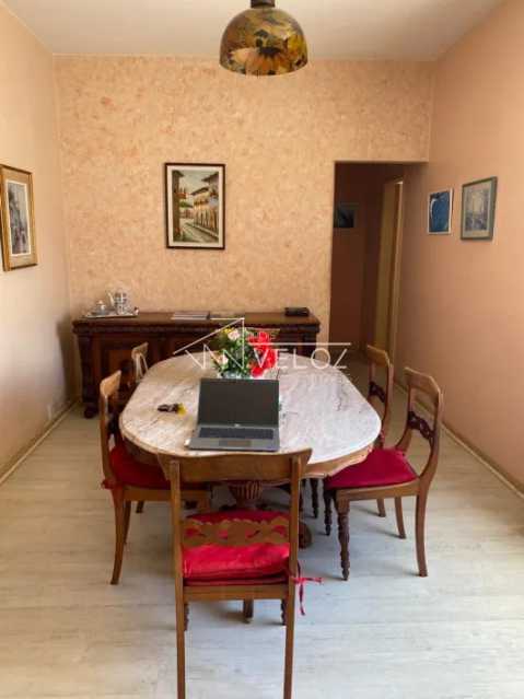 32ef9b0b-d3d2-48b9-bd42-e8c5b4 - 1