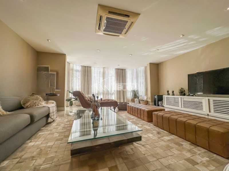 dc59fd22-a9a9-42ab-abb8-946f77 - 22