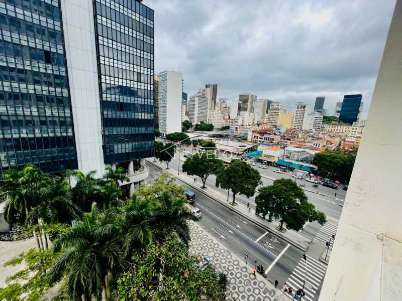 1953f2c7-a7e3-4e30-bab2-74e2a9 - 10