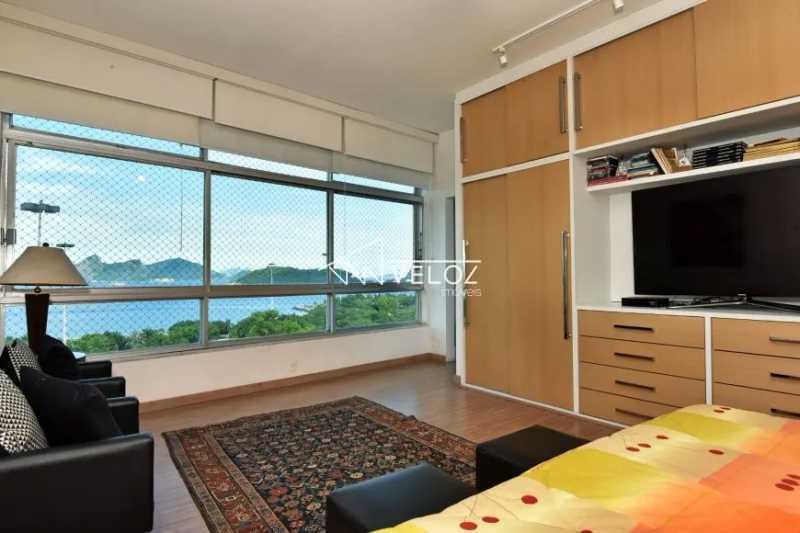 WhatsApp Image 2025-05-02 at 1 - 6