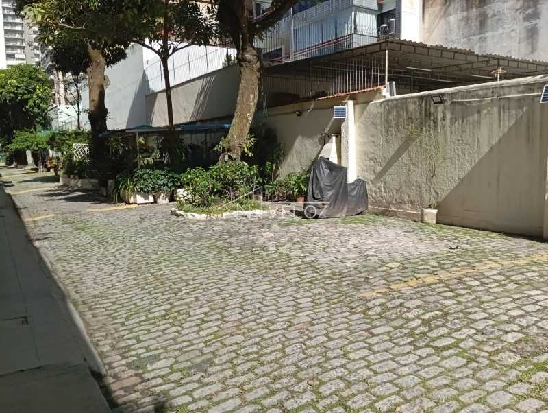 a358c4bb-8f26-4b28-91c0-a83632 - 3