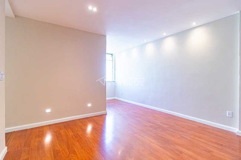 37c00b4f593d42a6bd4902bb8a955a - 12