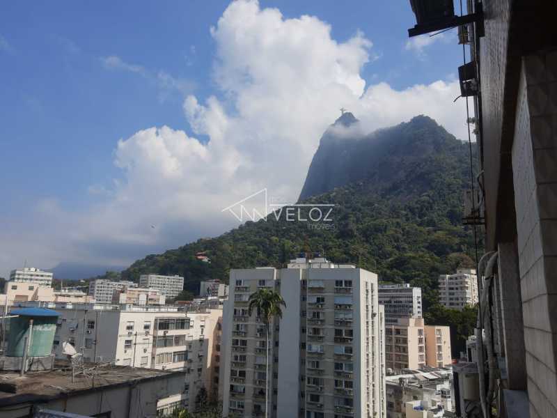 e7b959f1-7213-4877-ac9f-dc0e43 - 1