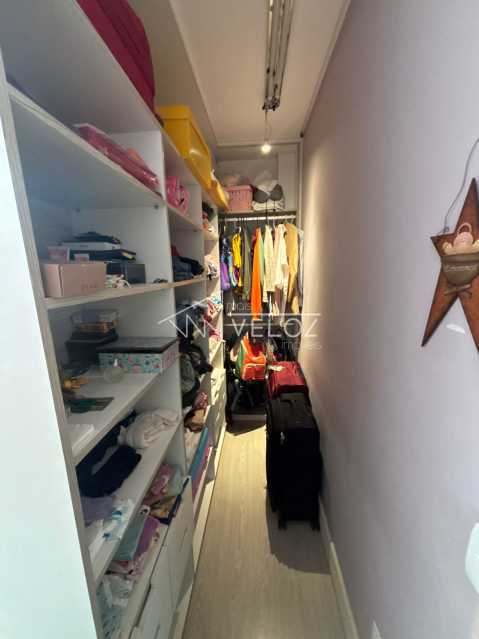 0d7a111a-0dab-4e35-a4fa-4f2e10 - 17