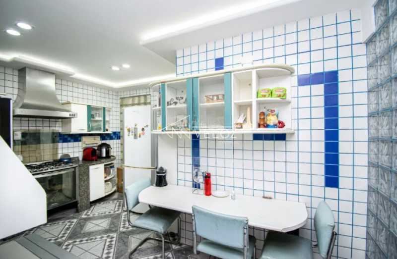 b105cc18843a46f8b4c4e622cca79f - 20