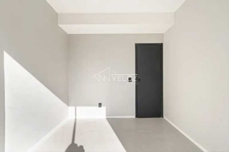 888e025e9a3f2671e2e413b166818f - 24