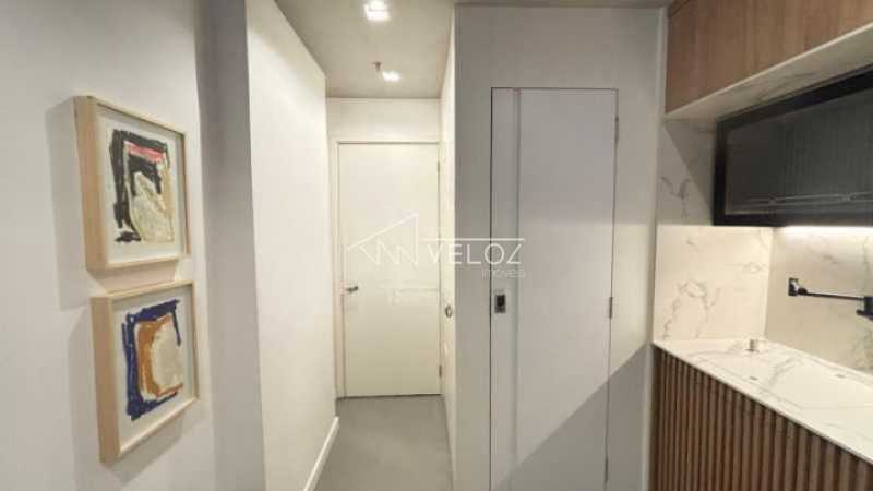 4e0ff10d-72fa-492a-acc0-83f3e6 - 2