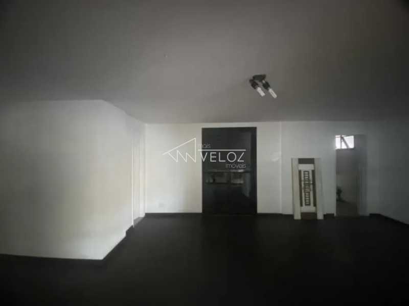 e70e8e82-3399-43f8-a956-b223a7 - 20