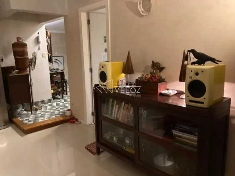 WhatsApp Image 2025-10-24 at 1 - 7