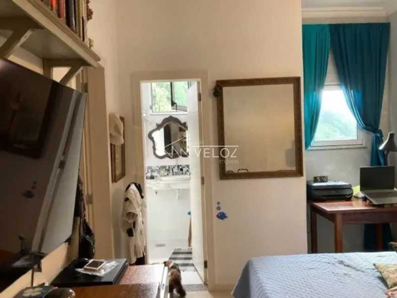 WhatsApp Image 2025-10-24 at 1 - 12