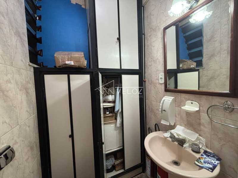 WhatsApp Image 2025-09-29 at 1 - 12