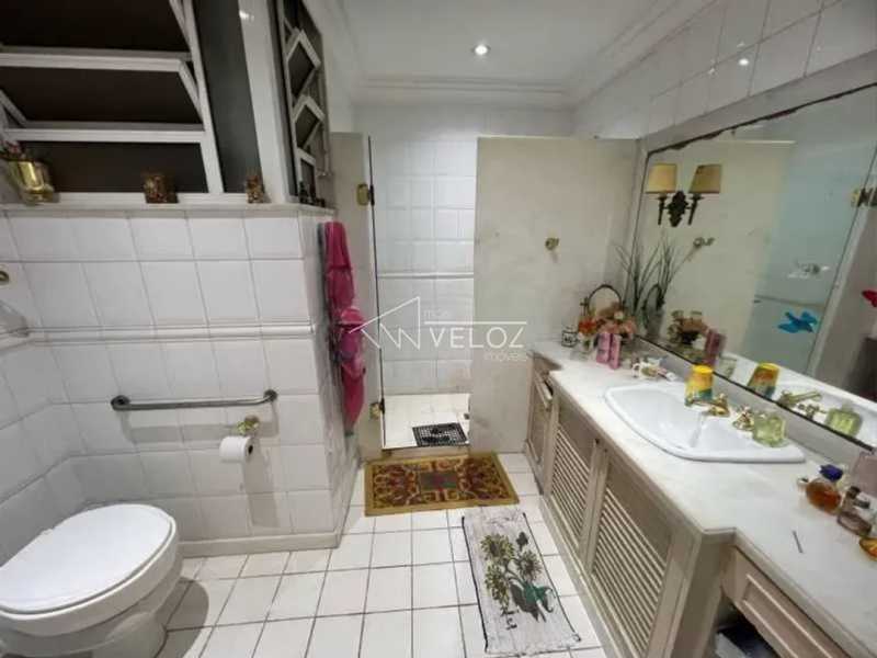 WhatsApp Image 2025-10-01 at 1 - 15