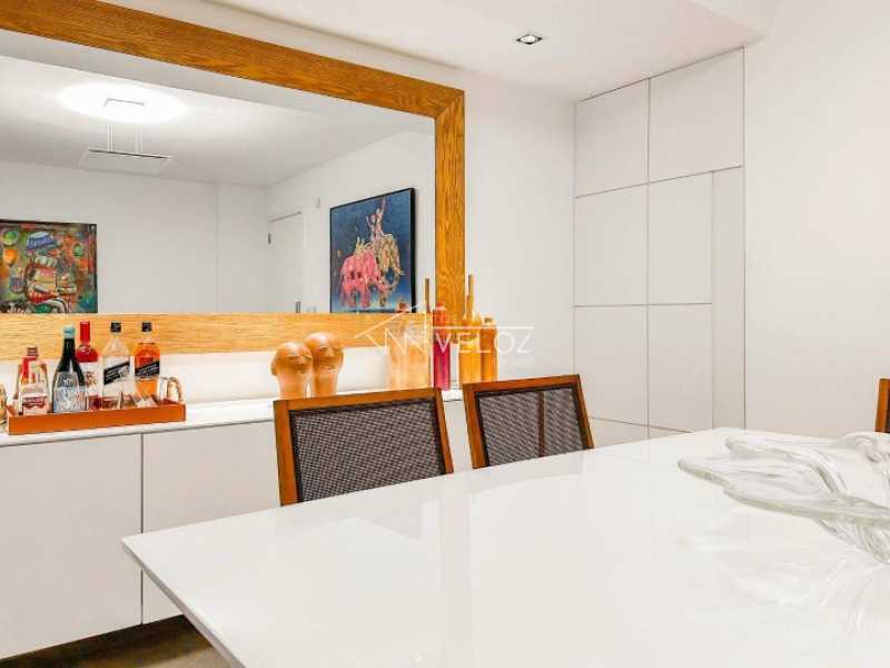 6cce8901-1947-44d7-8c5f-8e55ce - 12