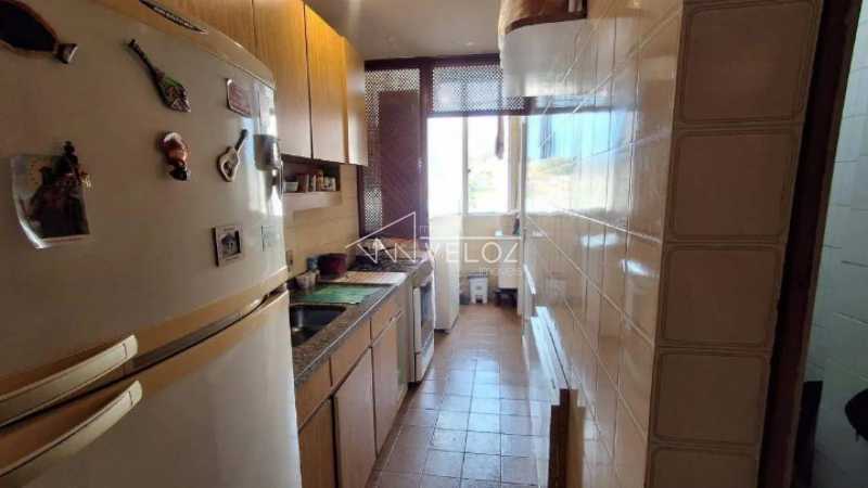 WhatsApp Image 2025-10-08 at 1 - 12