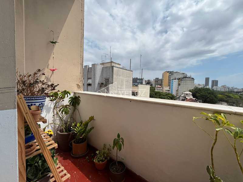 c09e6a26-4aa5-4835-bb50-8036f3 - 16