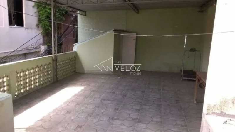 f272bcf5e7614d0fb35029f6ab372e - 20