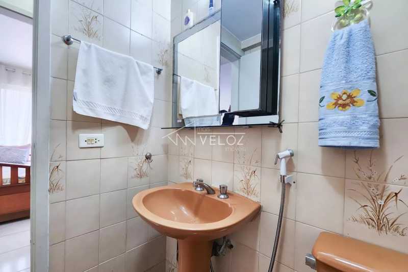 ee4c5702-b1f2-4f6d-9deb-4c0697 - 20