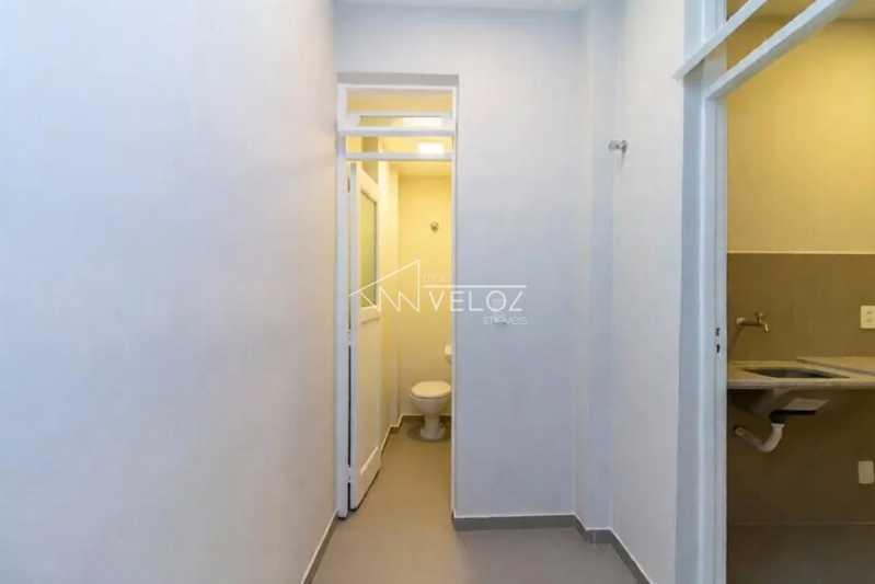 aee78009-0a01-4c3a-aa84-33f58e - 24