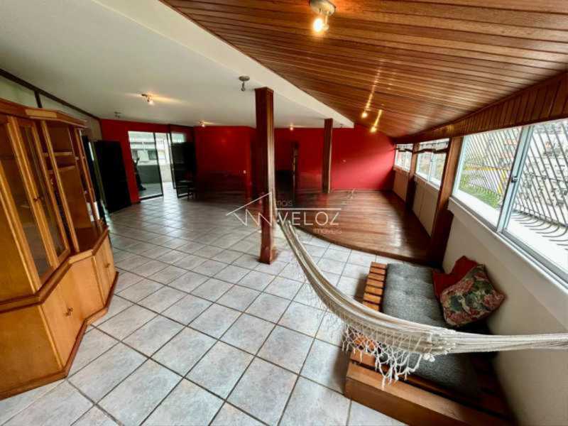 125946_G1766162697 - 4