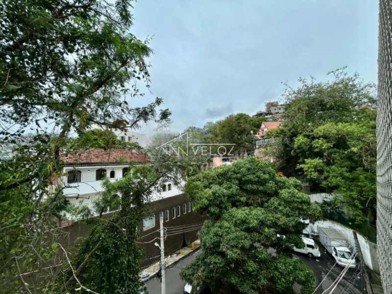 125946_G1766162643 - 12