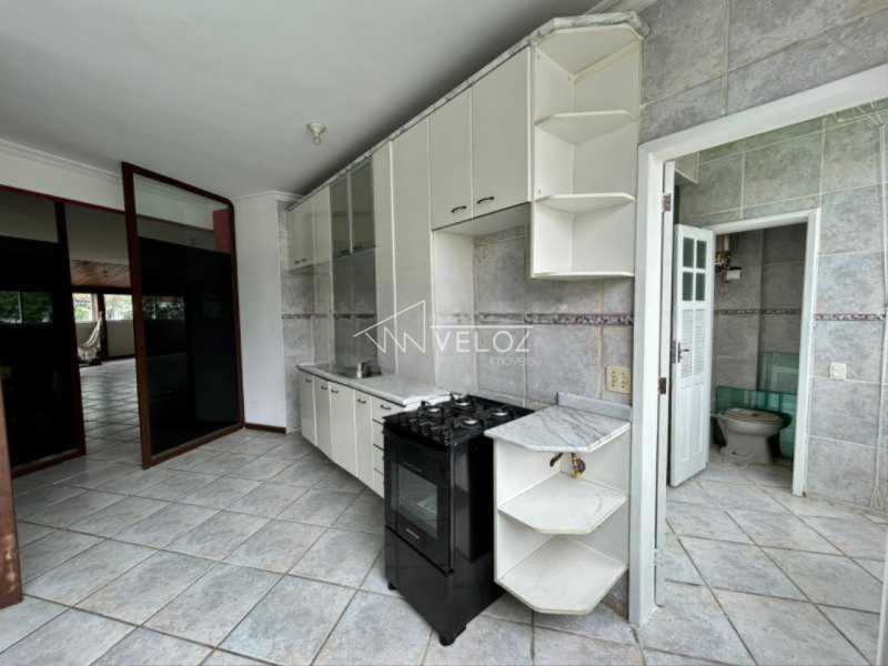 125946_G1766162701 - 18