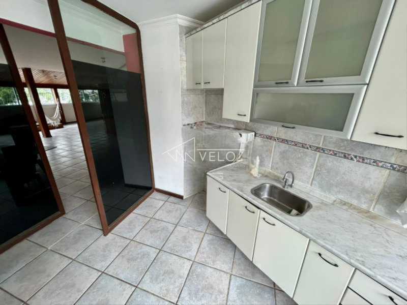 125946_G1766162704 - 19