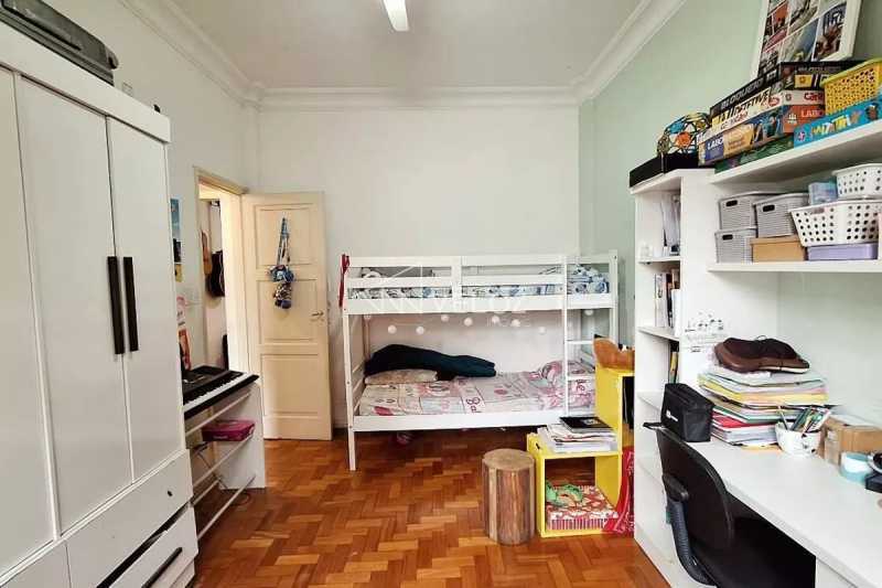 ab5722c8-913b-4933-8bb2-8564f1 - 19