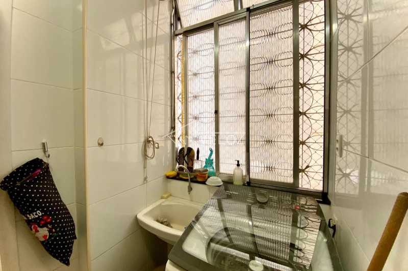 e7888de7-f457-4f39-90cf-a46b95 - 28