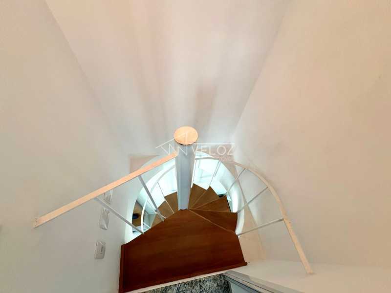 a42810f7-742c-4451-971d-1fd909 - 12