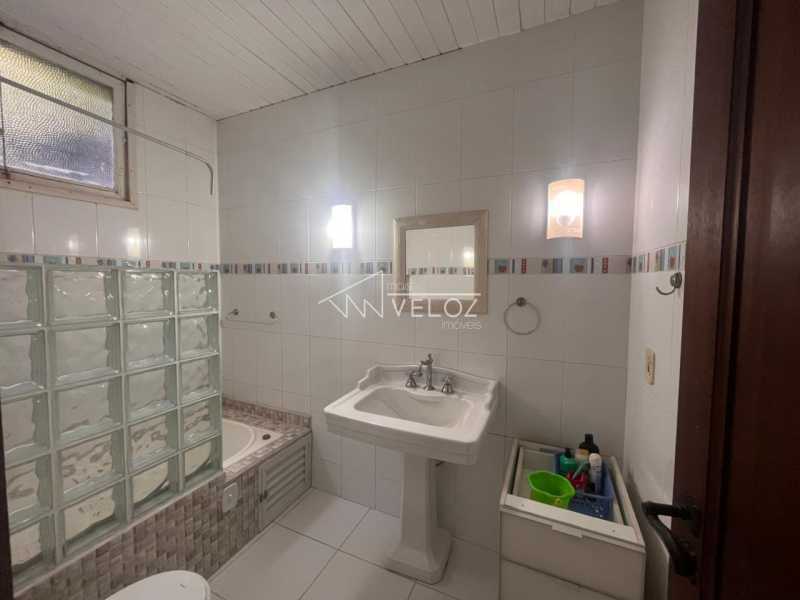 Conheça WhatsApp Image 2026-04-13 at 1 do imóvel - Casa em Condomínio 7 quartos à venda Rio de Janeiro,RJ Joá - R$ 4.900.000 - LBCN70002 - 29 WhatsApp Image 2026-04-13 at 1 - 29