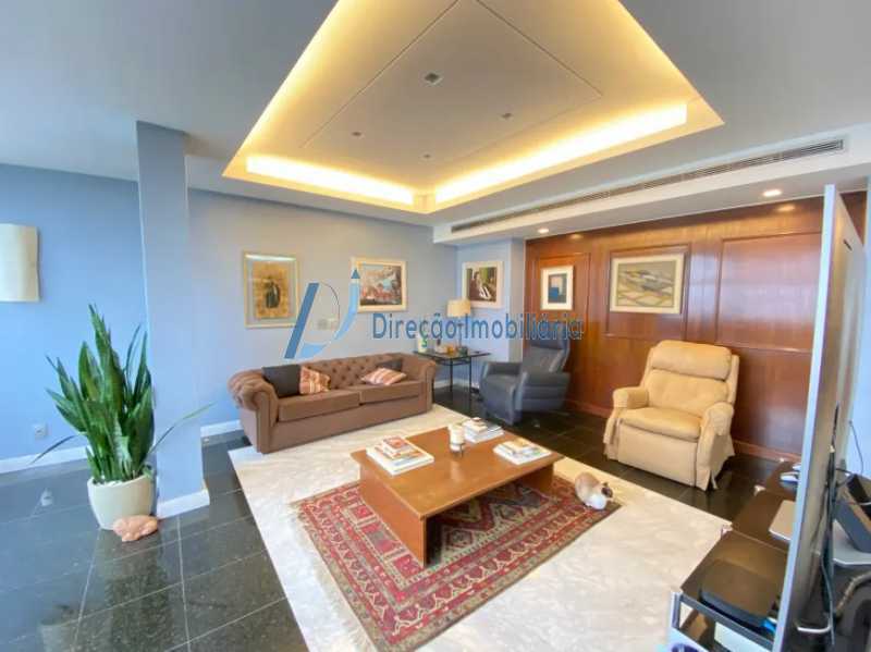 Conheça WhatsApp Image 2024-11-11 at 1 do imóvel - Apartamento à venda Avenida Atlântica, Copacabana, Rio de Janeiro - R$ 3.990.000 - HB31000COP - 5 WhatsApp Image 2024-11-11 at 1 - 5