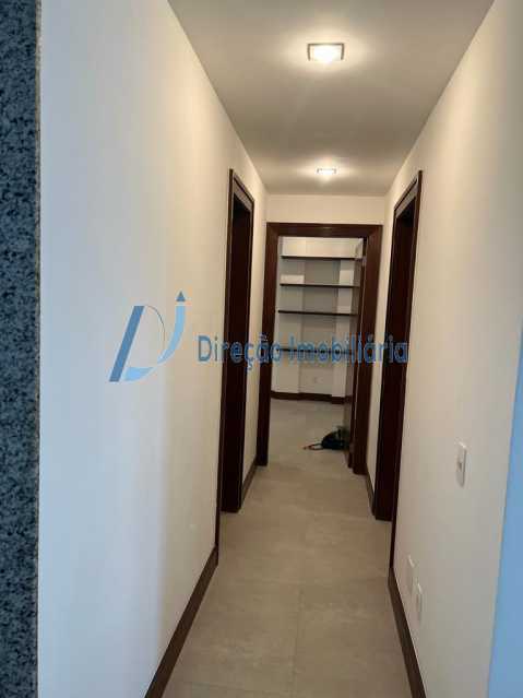 07HB31079 - 8