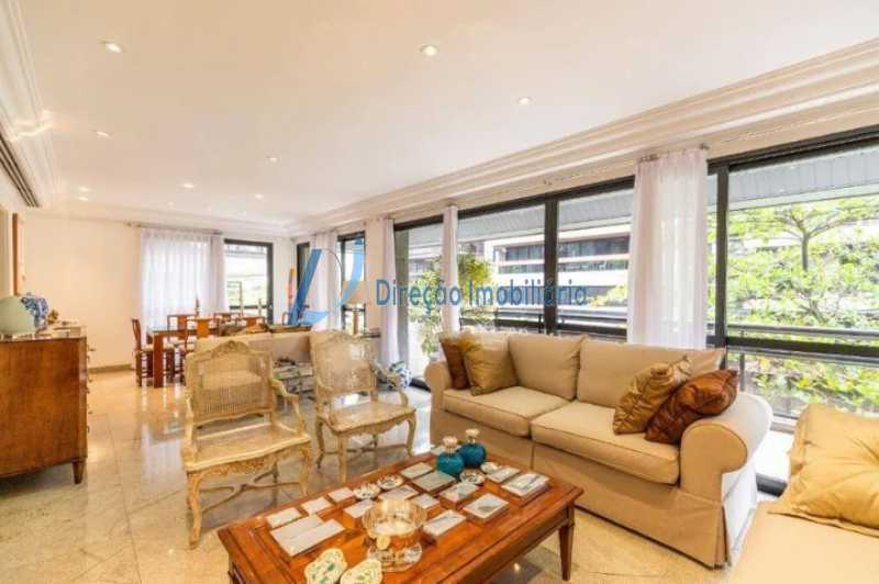 WhatsApp Image 2025-09-04 at 1 - 4