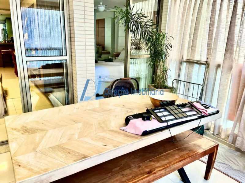 WhatsApp Image 2025-09-11 at 1 - 4