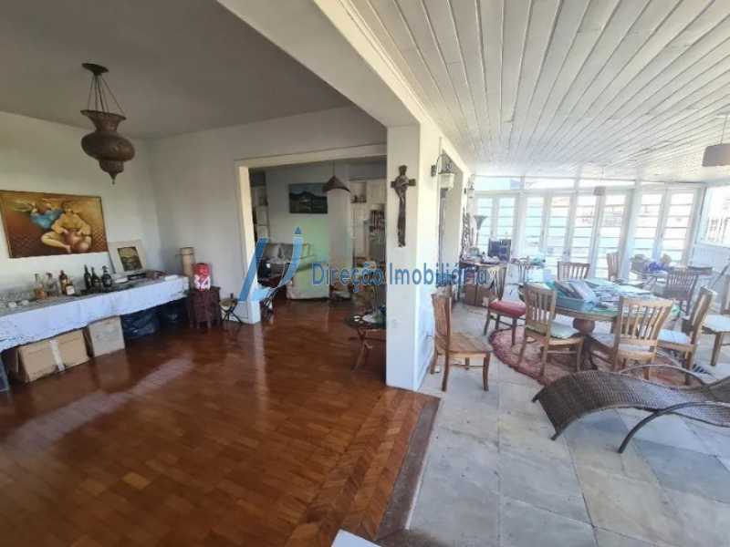 WhatsApp Image 2025-10-02 at 1 - 10